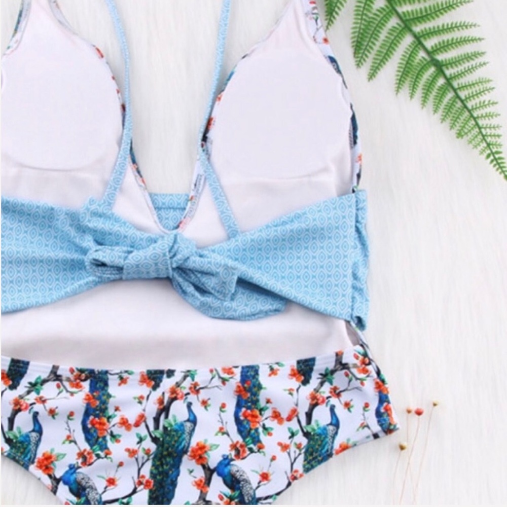 Floral peacock print sexy one piece swimsuit - Picture 4 of 8
